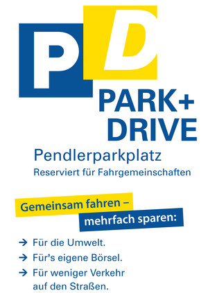 Straßenschild zur Kennzeichnung eines Park & Drive Pendlerparkplatzes.